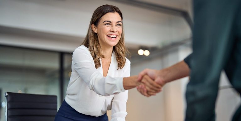 channel-partnership-handshake